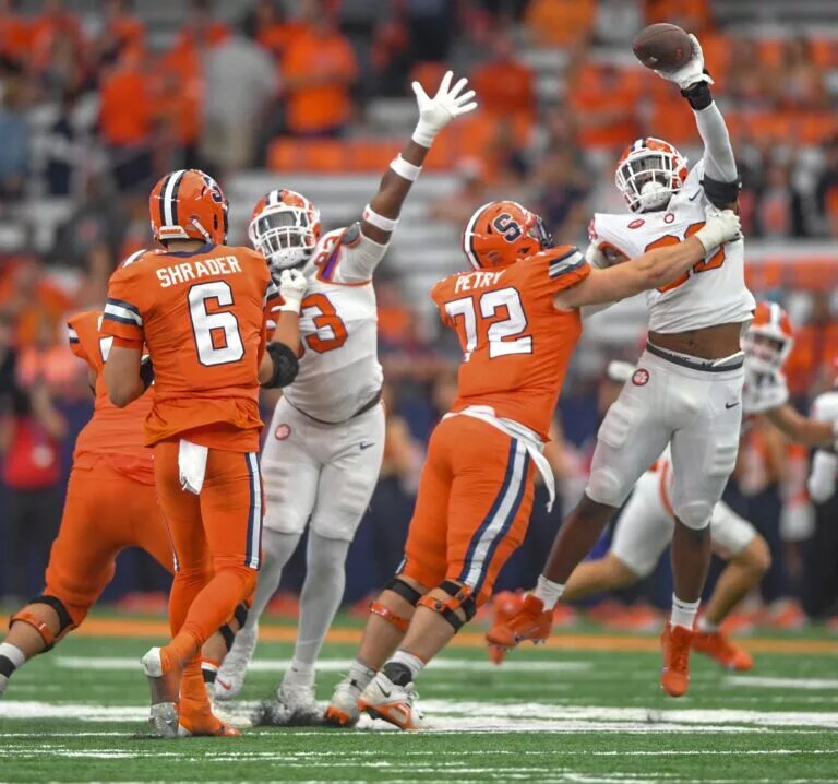 It's homecoming week for Clemson and Wake Forest is coming in with its "slow mesh" offense. How do the Tigers stop it? We tell you here.