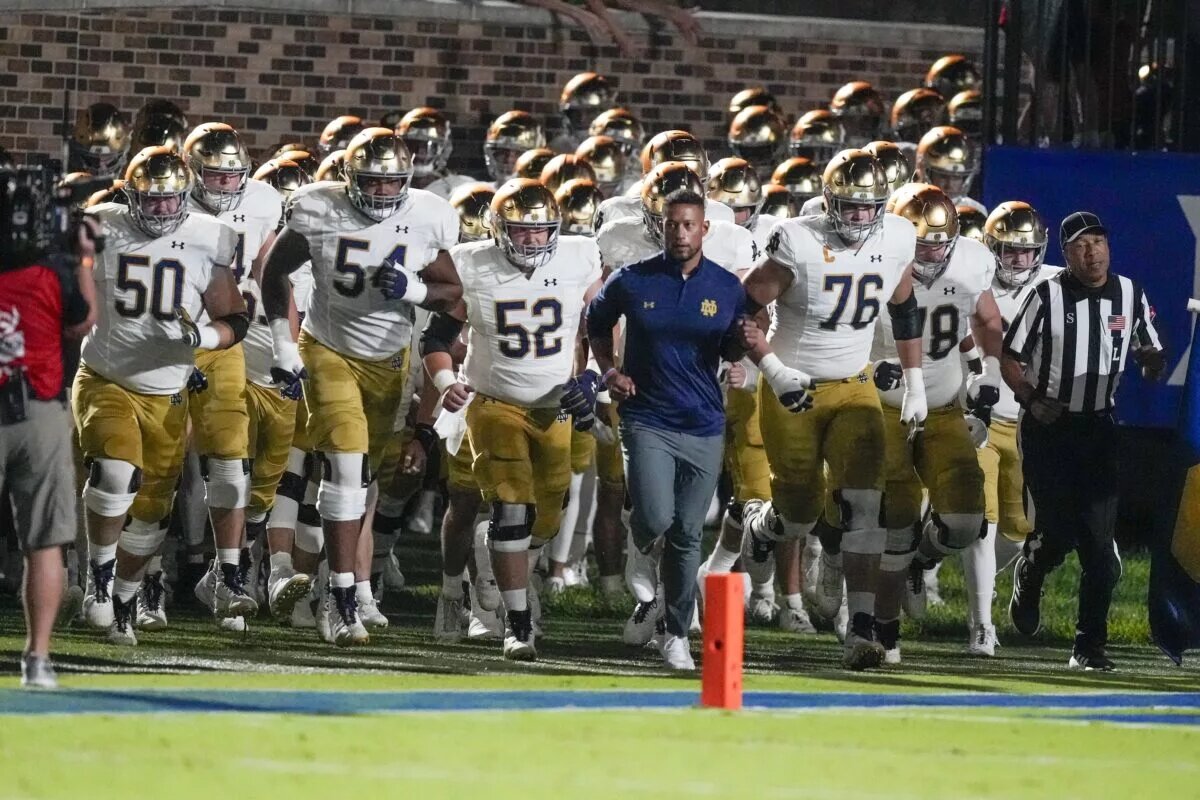 Fighting Irish vs USC Trojans