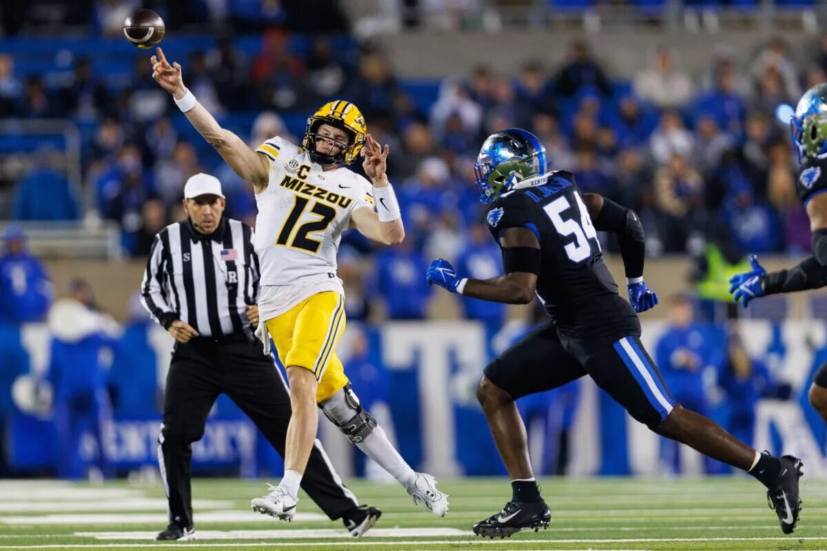 Missouri Beats Kentucky 38-21