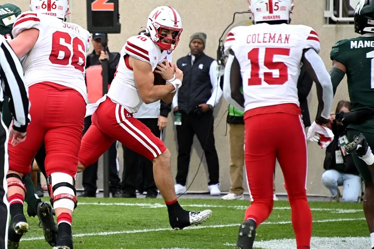 Nebraska Cornhuskers bowling
