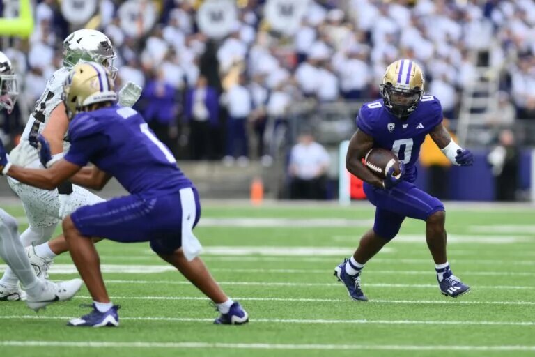 With the departure of Washington's three leading wide receivers, there will be a lot of new names next season out wide for the Huskies.