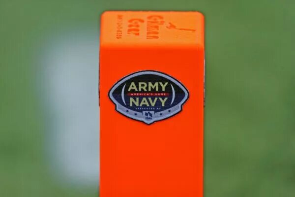 Football Friday Tailgate Treats: Army-Navy Beverages