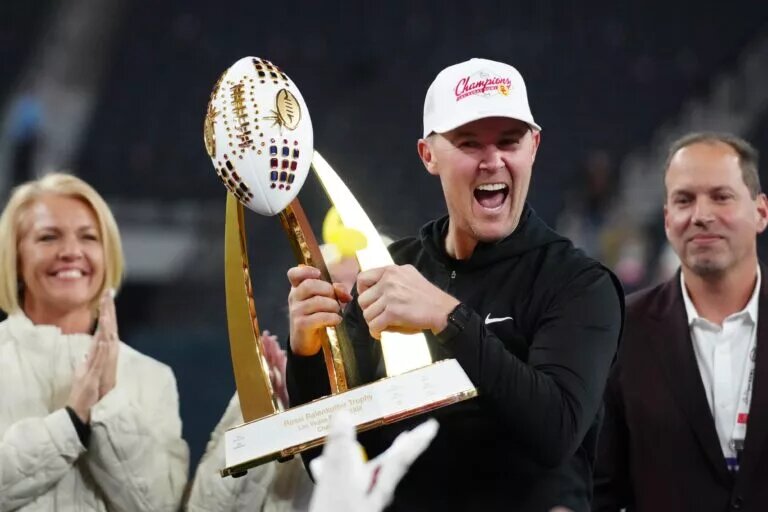 USC Rallies For Las Vegas Bowl Win: Behind hometown quarterback Jayden Maiava the Trojans came from 17 down to beat Texas A&M.