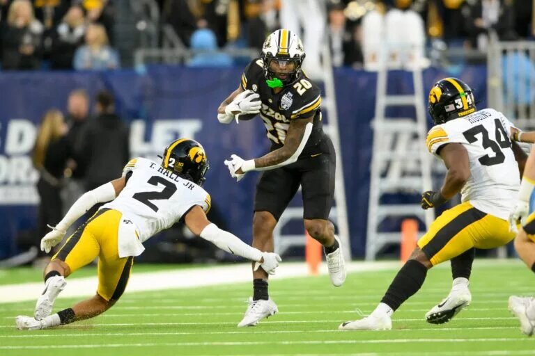 Missouri Wins Music City Thriller