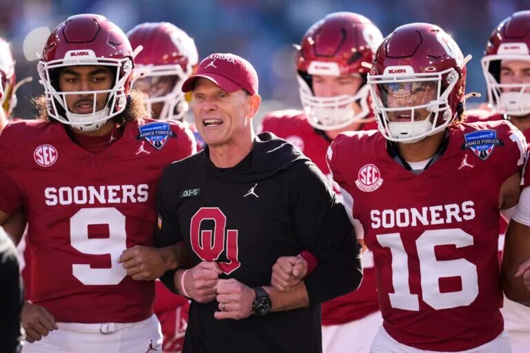 Oklahoma defensive coordinator