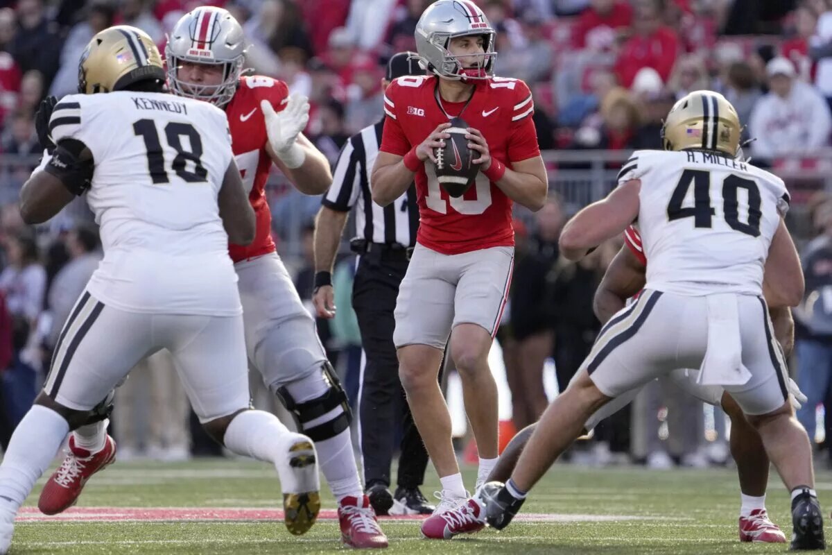 buckeye quarterback