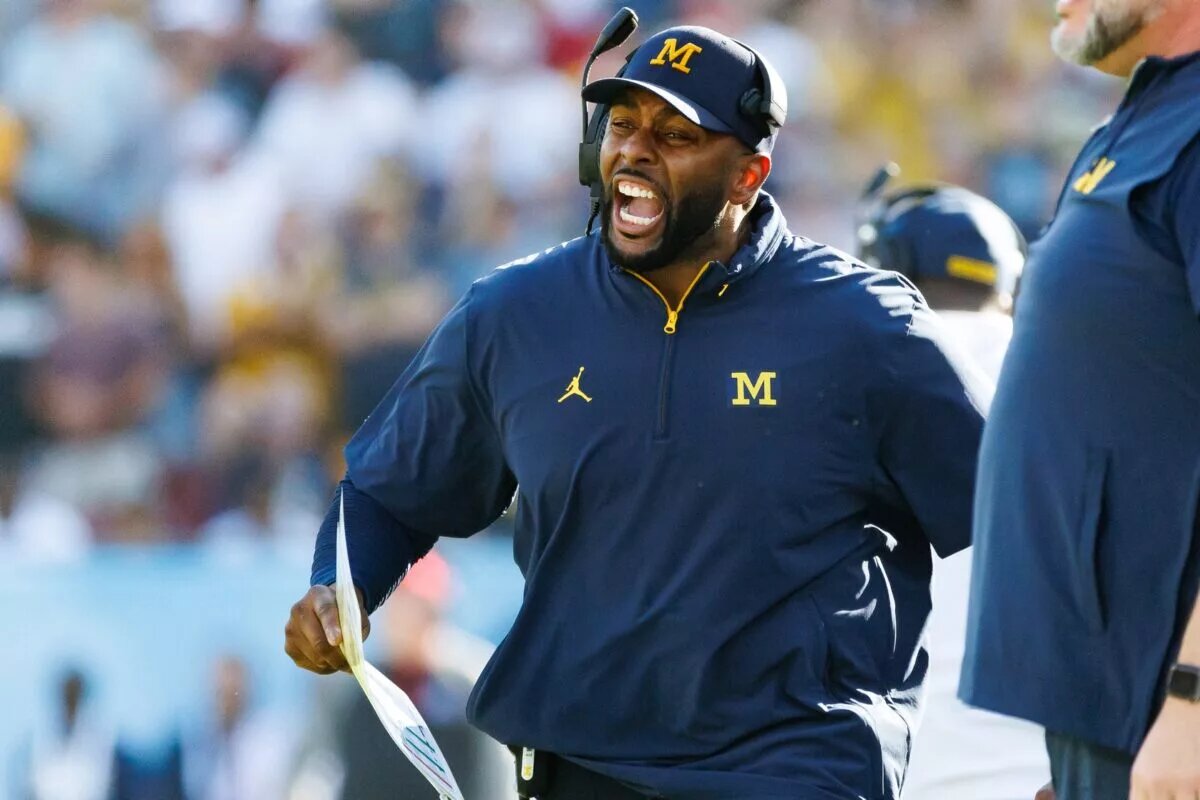 Michigan football travel plan