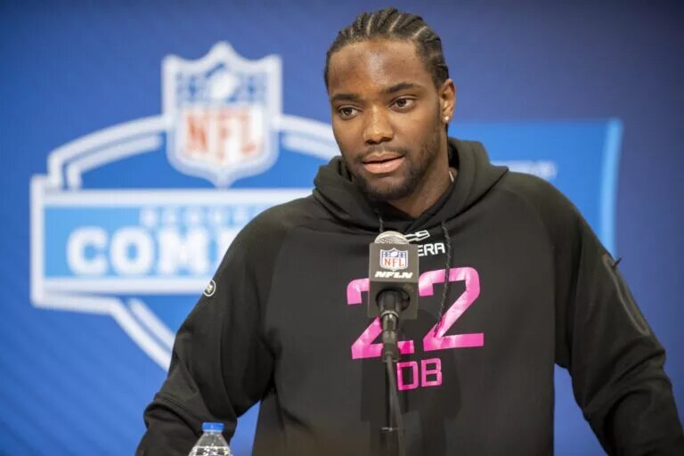 The Tampa Bay Buccaneers acquired Notre Dame cornerback Benjamin Morrison in the second round of this year's NFL Draft.
