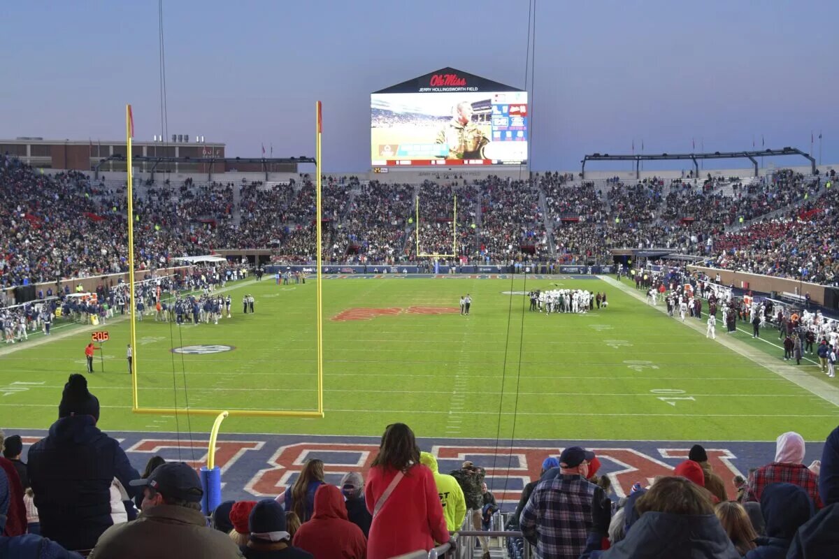 Ole Miss staff