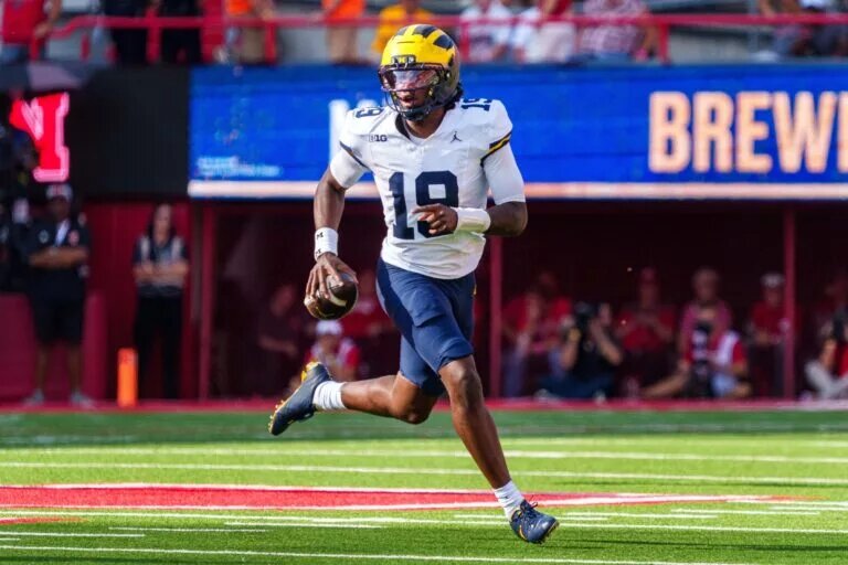 Michigan Wolverines AP Top 25