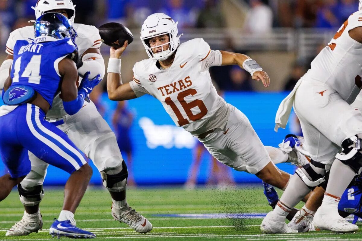 Texas Gets Past Kentucky