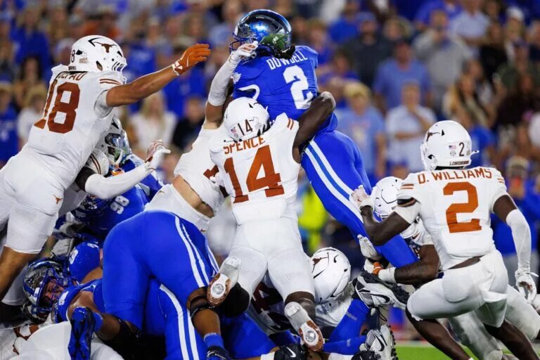 Kentucky Hosts The Border Battle