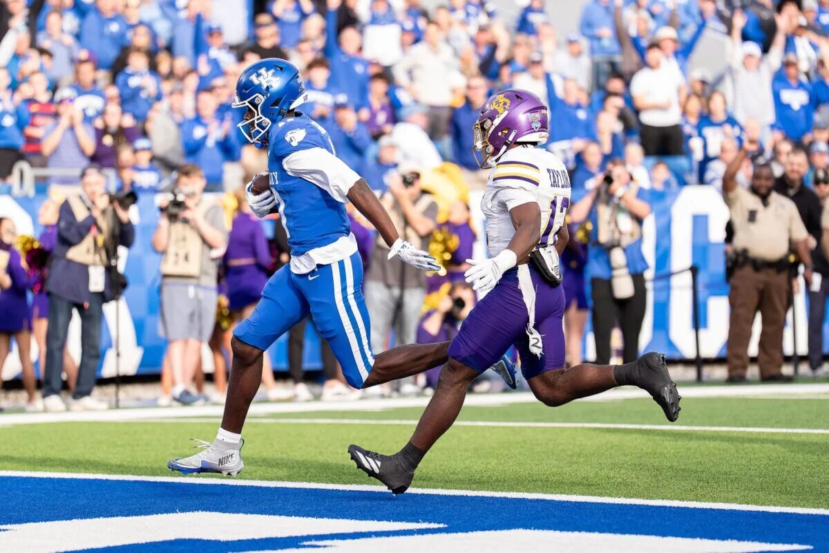 Kentucky Plays For The Post Season