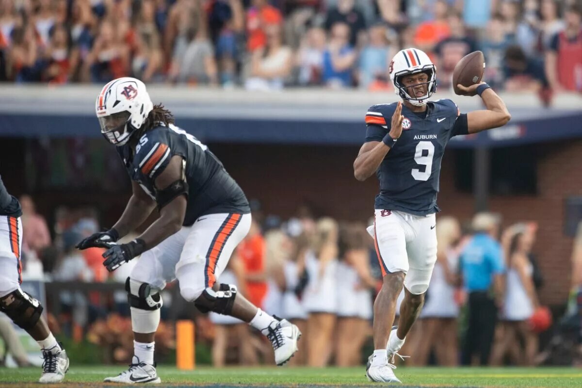 Analyzing Deuce Knight's Debut