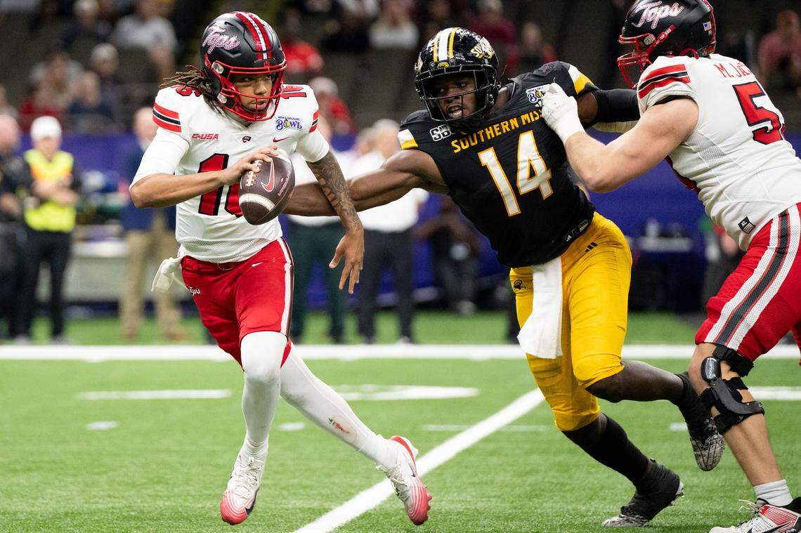 Western Kentucky Rallies For New Orleans Win
