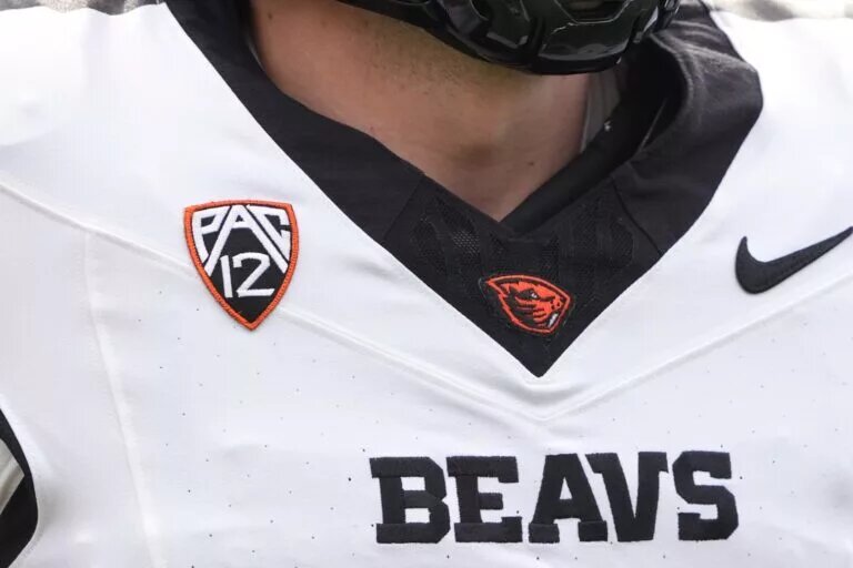 Pac 12 football schedule