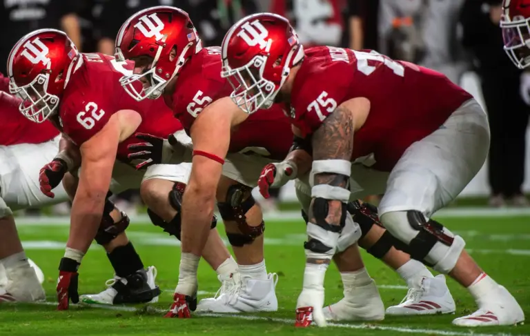 offensive linemen returning