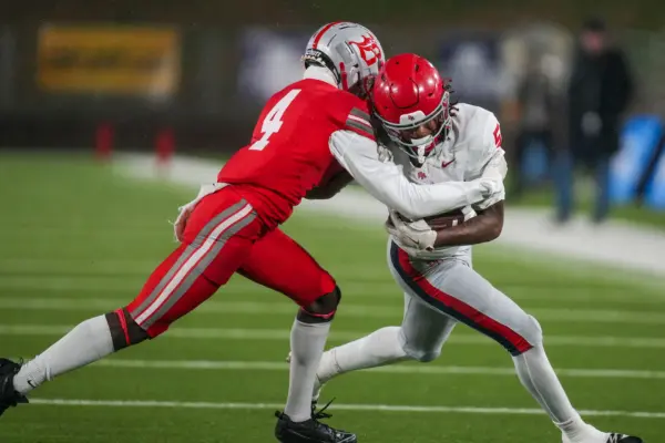 Ohio State Offers Scholarship to Underrecruited Safety
