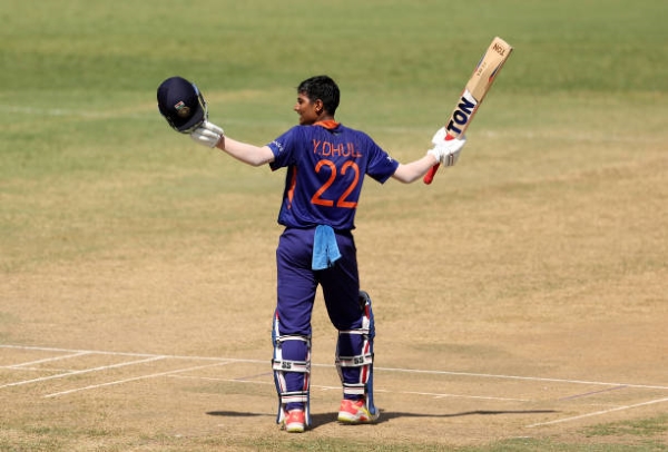 Yash Dhull celebrates a century at the U-19 Cricket World Cup.