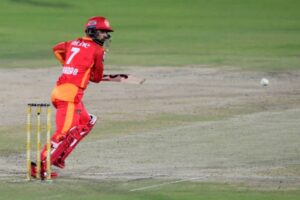 Shadab Khan in action for Islamabad United.