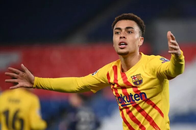 Sergiño Dest