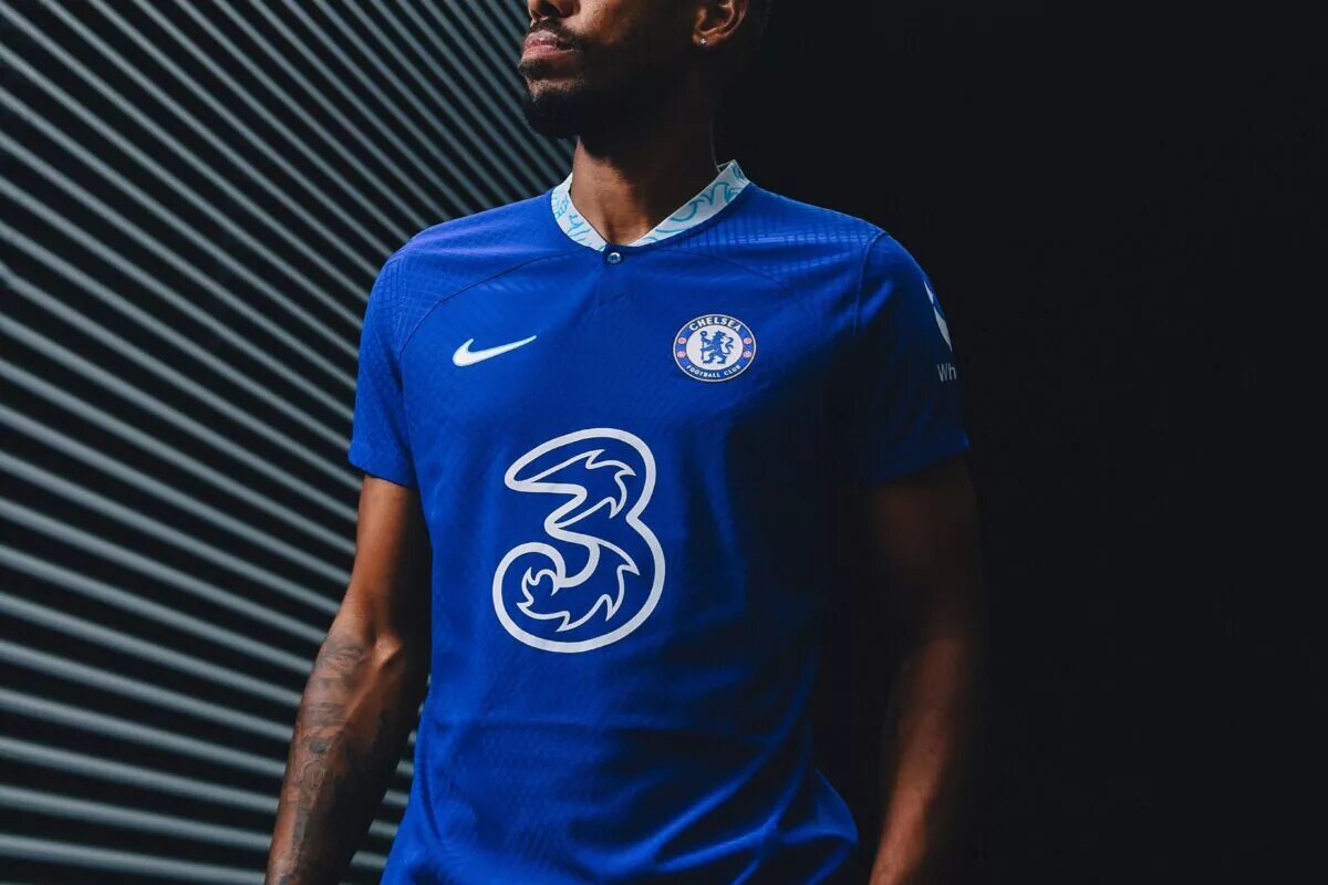 Chelsea officially announce Aubameyang