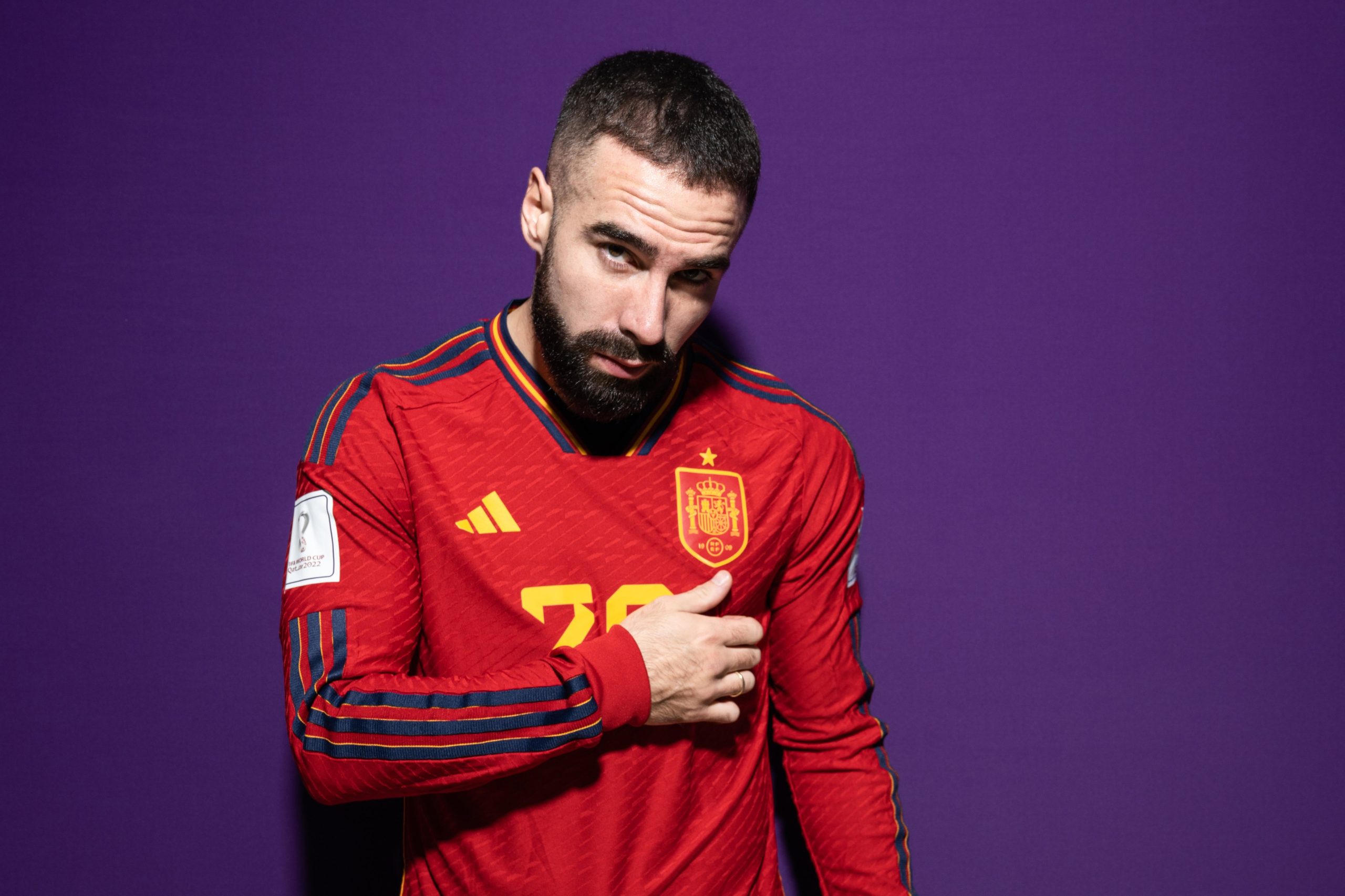 Dani Carvajal poses for Spain World Cup 2022 photo