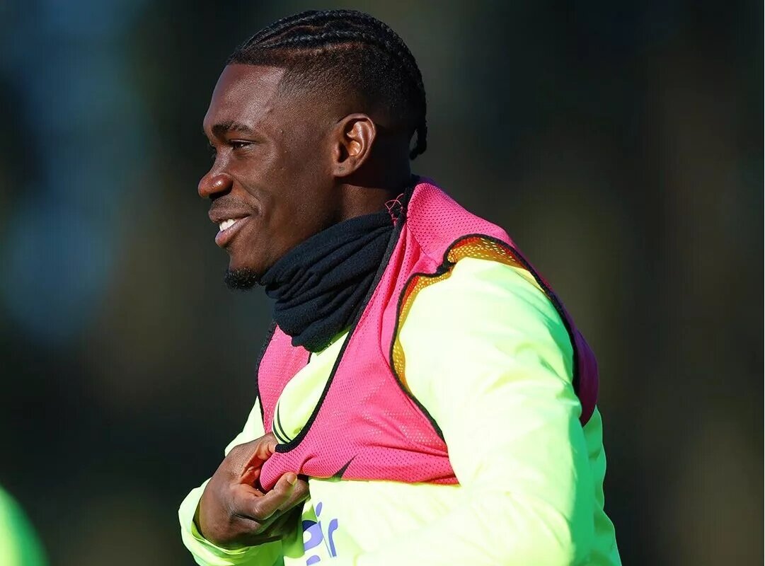 Yves Bissouma in training