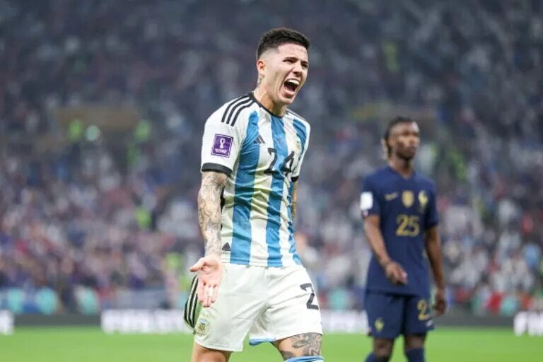 Enzo Fernandez celebrates in the World Cup
