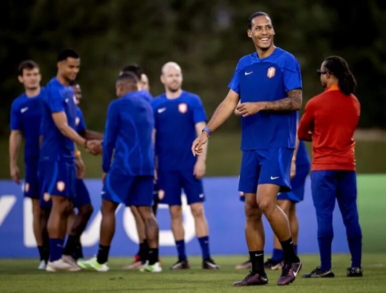 Members of the Netherlands predicted lineup in training