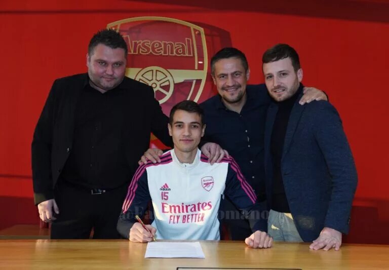Arsenal Jakub Kiwior