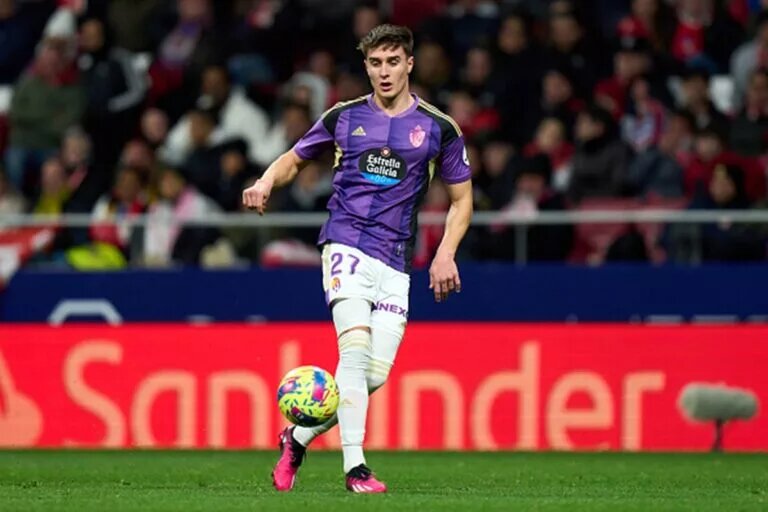 Ivan Fresneda on the field