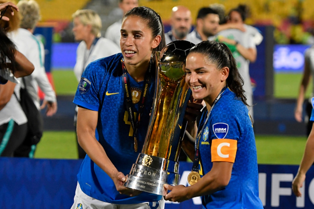 Rafaelle and Debinha of Brazil Celebrates Trophy Win at Estadio Alfonso Lopez