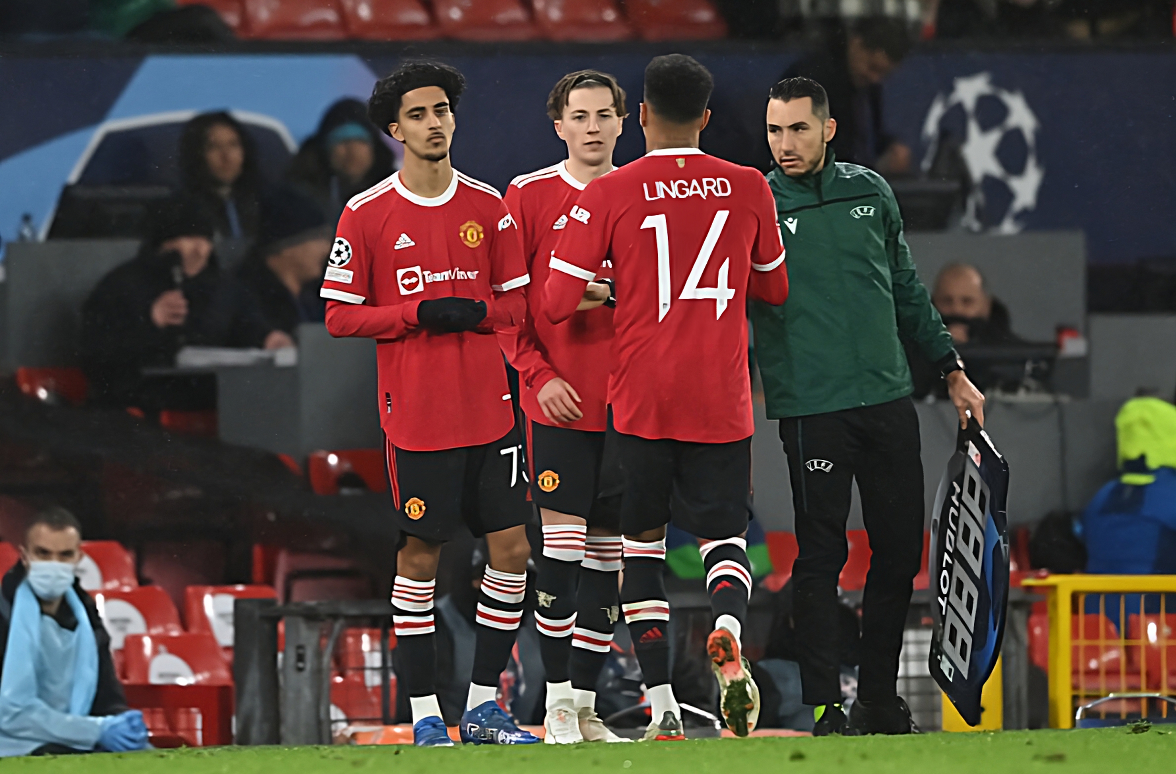 Manchester United youngster Charlie Savage awaits substitution ahead of his first-team debut