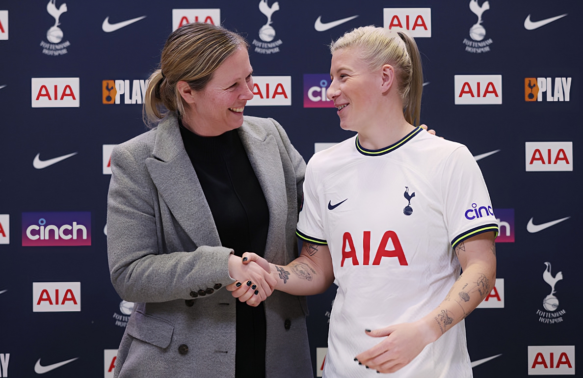Lioness Beth England Signs For Tottenham Hotspur Women
