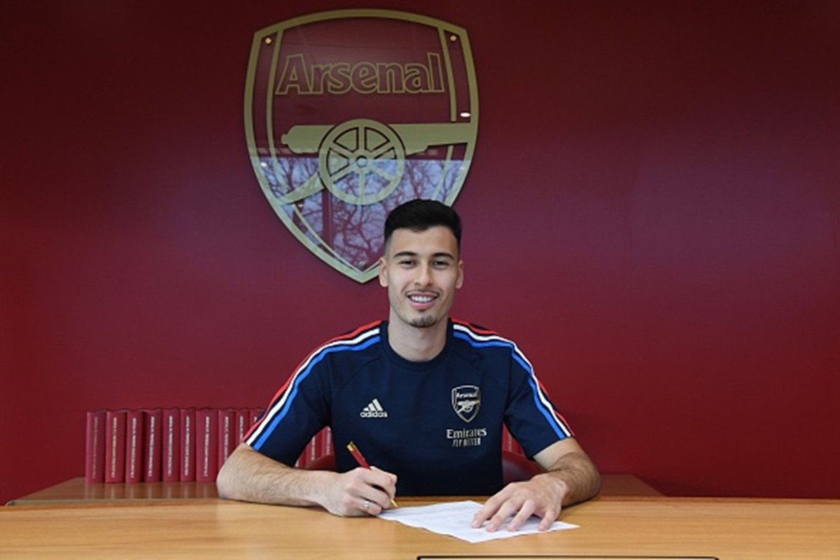 Gabriel Martinelli signing new contract