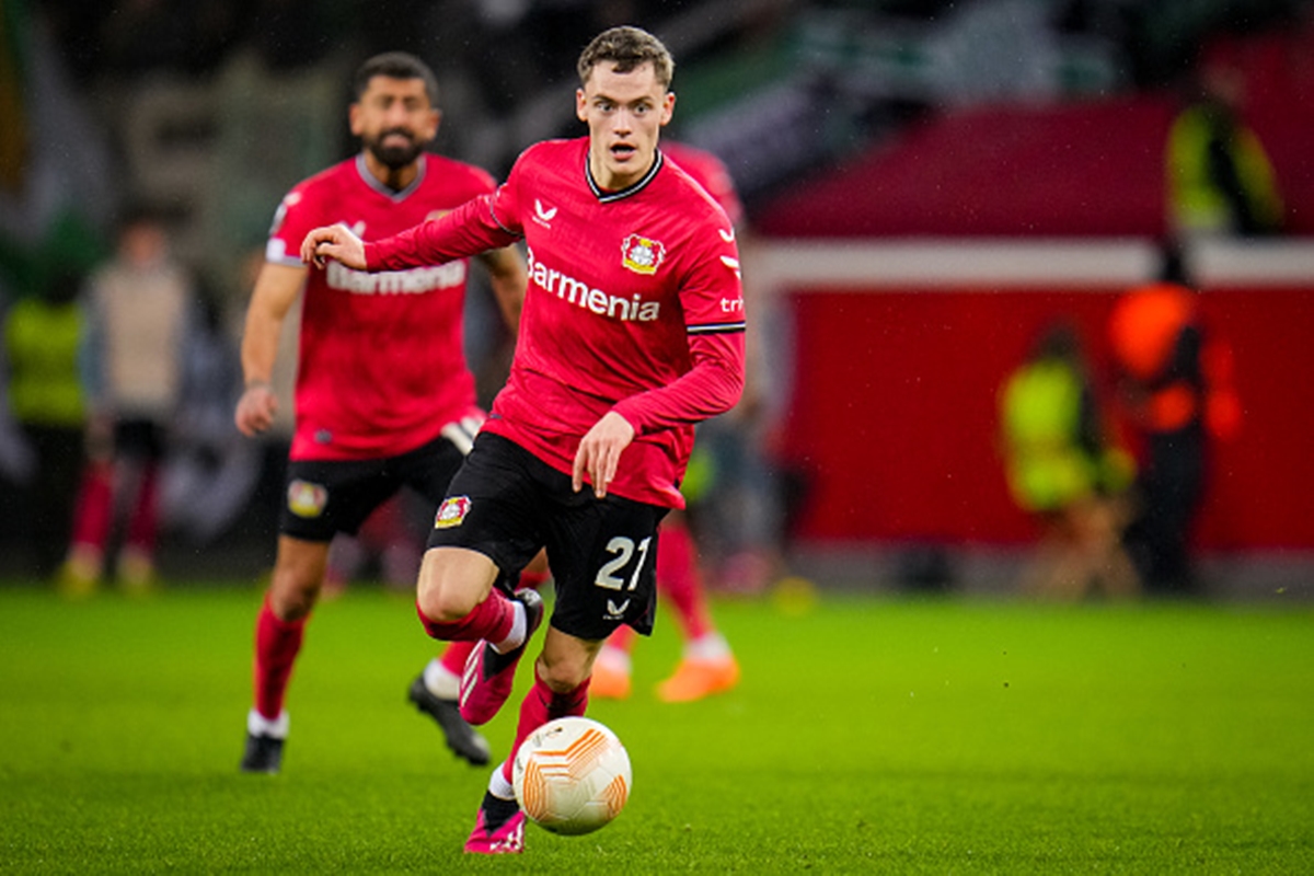 Florian Wirtz dribbling during a game