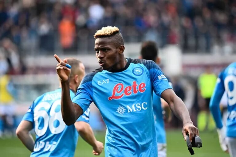 Victor Osimhen celebrates goal