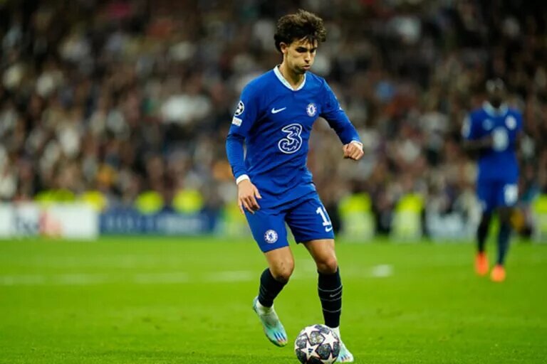 Chelsea confirmed lineup - image of Joao Felix on the ball