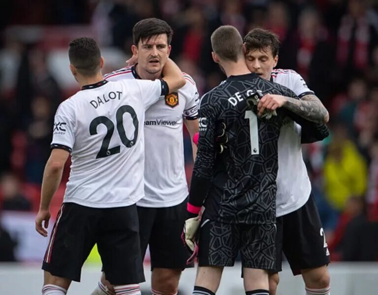 David de Gea and teammates selebrate recent win