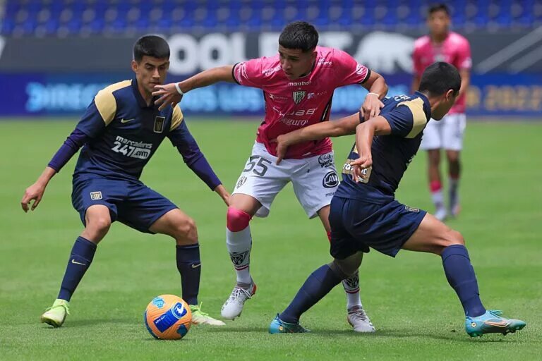Kendry Paez