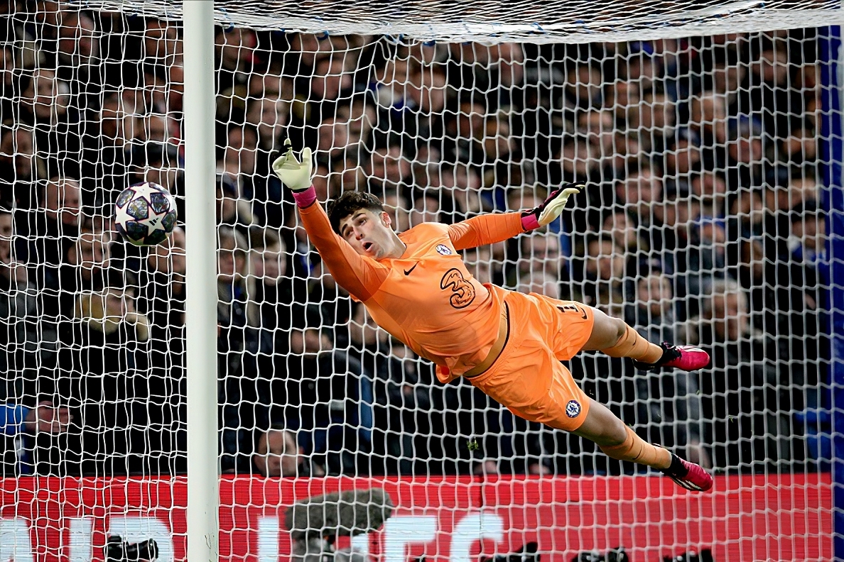 Kepa Arrizabalaga dives across his goal, guiding his Chelsea team into the Champions League 2022-23 Quarter-Finals.