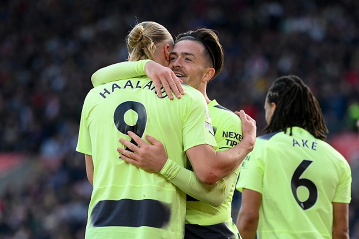 Manchester City Predicted lineup - Erling Haaland and Jack Grealish celebrate goal
