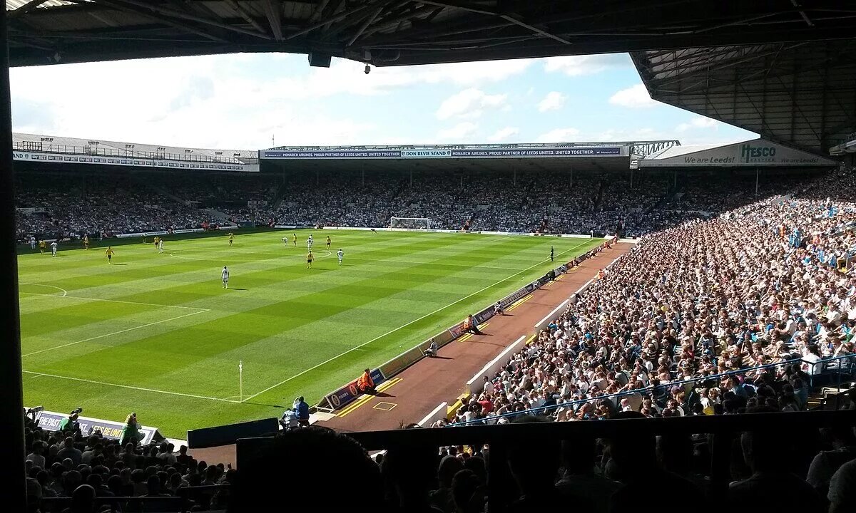 Elland Road Stadium - Rasmus Kristensen