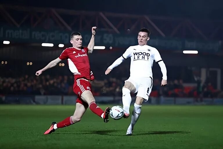 Doncaster Rovers Sign Midfielder
