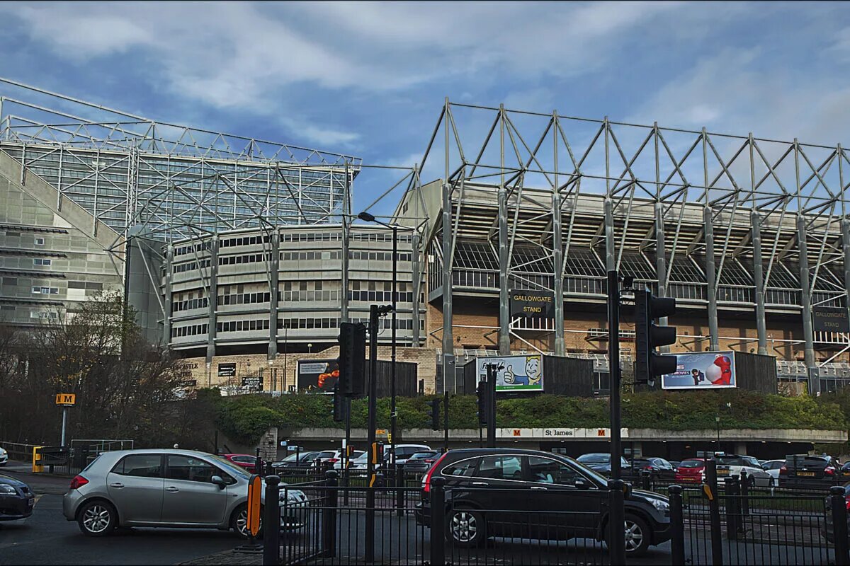 newcastle united yoane wissa brentford dango ouattara