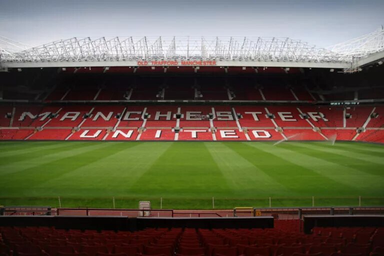 Old Trafford - Bruno Fernandes