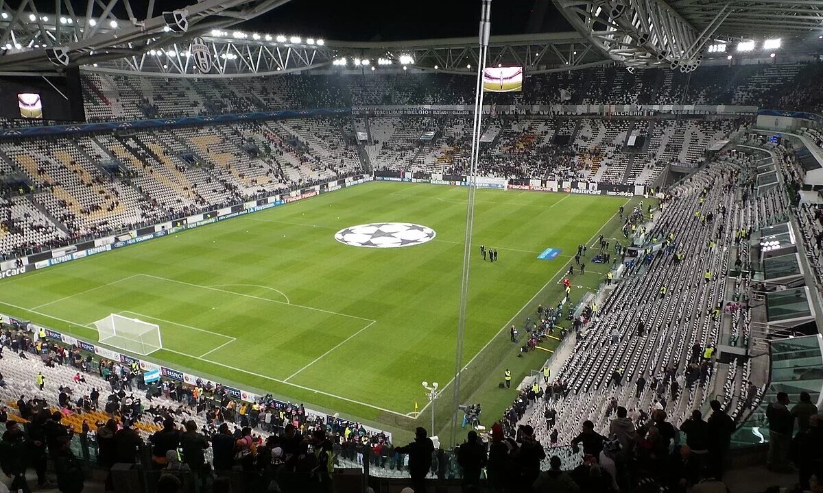 Image of the pitch at Juventus stadium taken from the stands