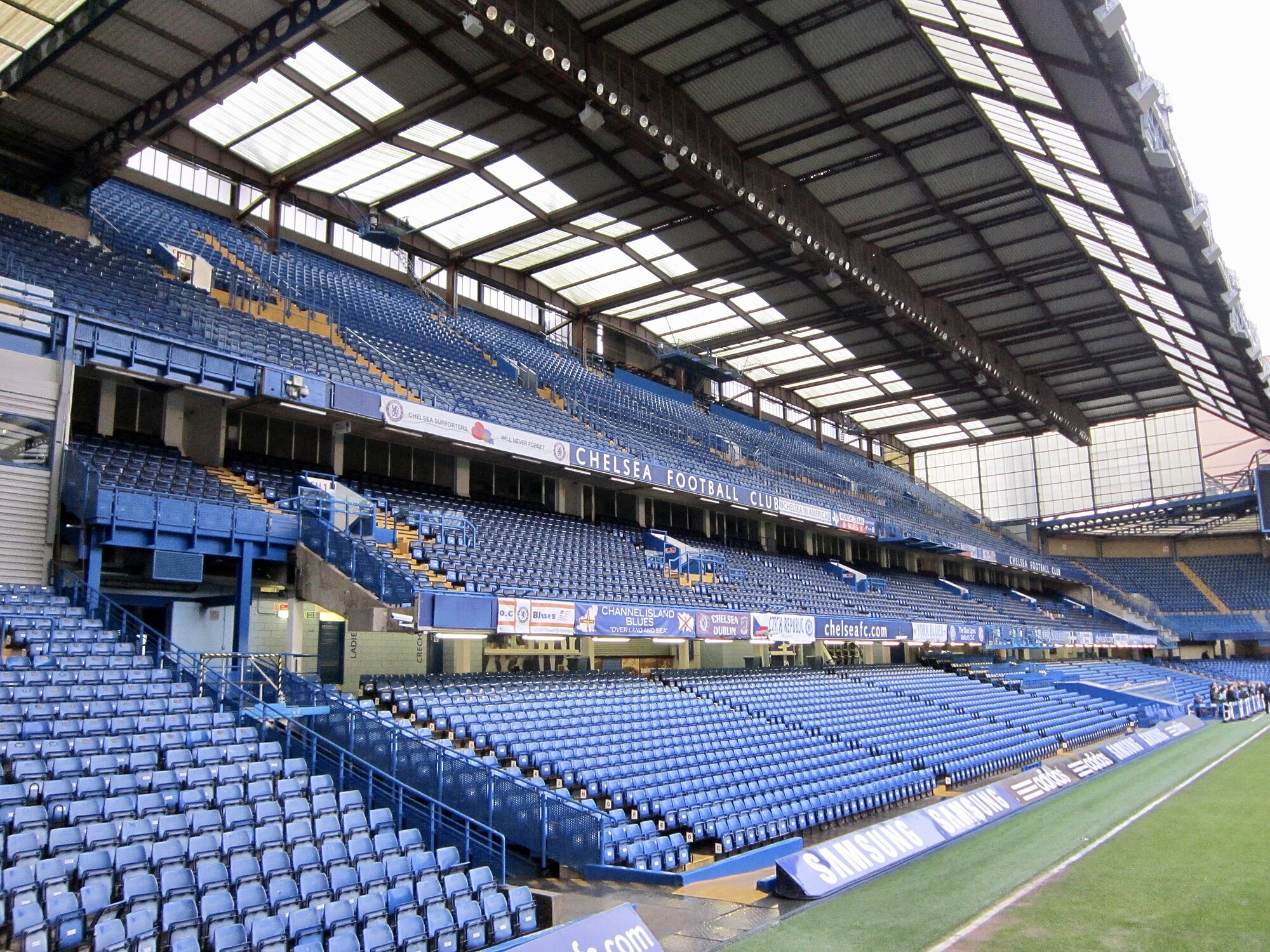 Image of Stamford Bridge while empty