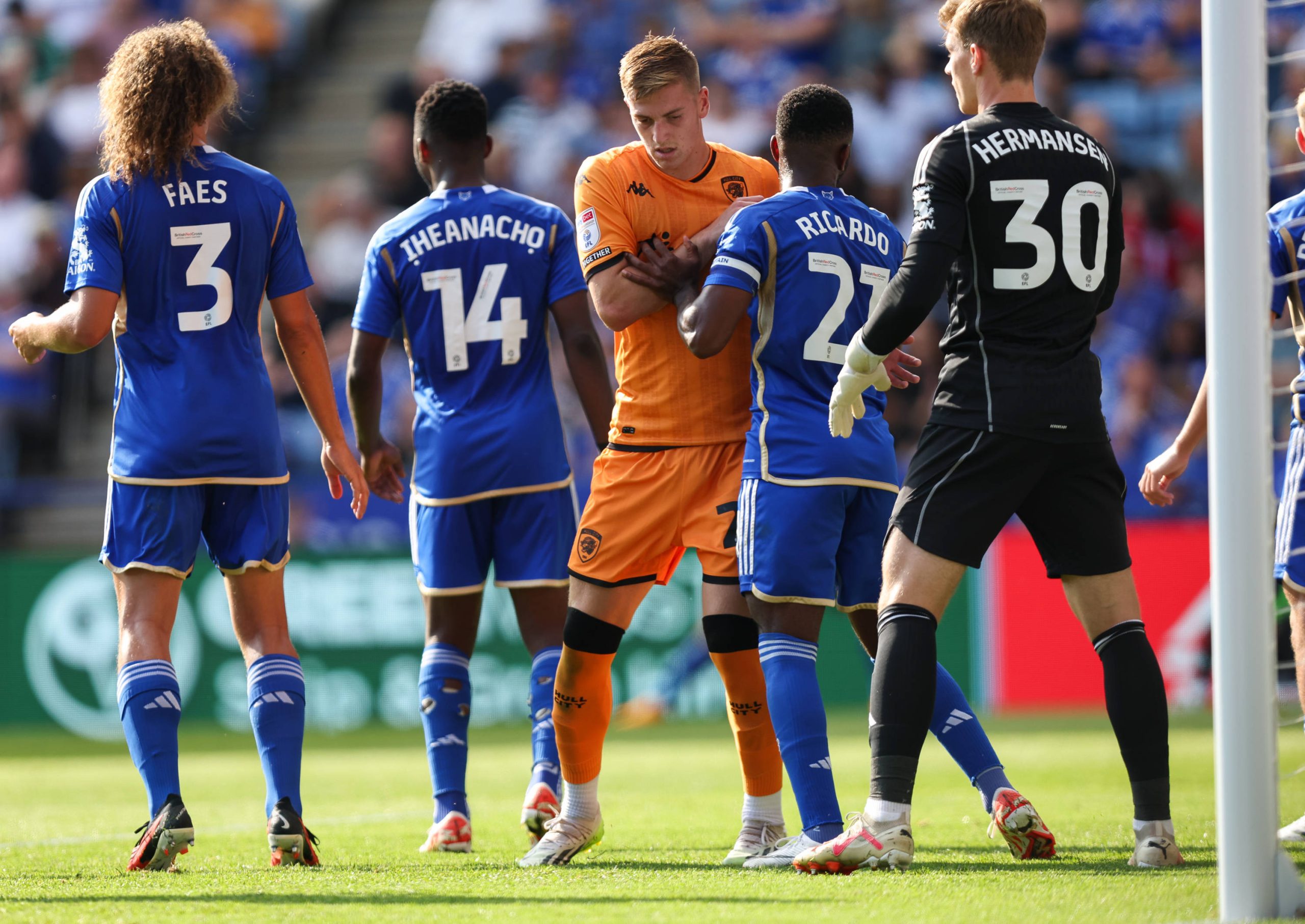 Leicester defenders prepare to defend a cross against Hull City